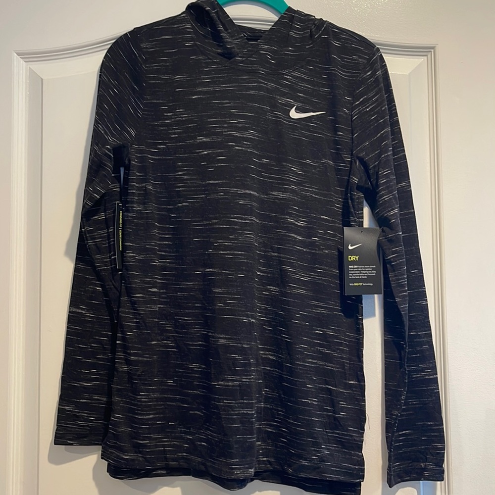 NWT Girls Nike Dri-Fit lightweight hoodie